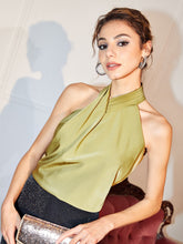 Load image into Gallery viewer, Twist Detail Halter Top
