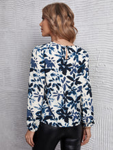 Load image into Gallery viewer, Floral Print Lantern Sleeve Blouse

