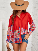 Load image into Gallery viewer, Floral Print Button Up Blouse

