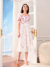 Load image into Gallery viewer, Floral Print Square Neck Puff Sleeve Tie Back Pleated Hem Dress
