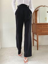 Load image into Gallery viewer, Pearls Chain Detail Slant Pocket Pants
