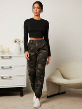 Load image into Gallery viewer, Crop Top &amp; Camo Print Carrot Pants Set
