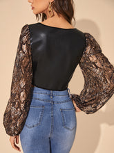 Load image into Gallery viewer, Snakeskin Panel Lantern Sleeve Crop PU Leather Blouse
