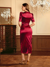 Load image into Gallery viewer, Sweetheart Neck Ruched Satin Bodycon Dress Without Belt
