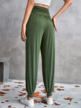 Load image into Gallery viewer, Solid High Waist Ruched Tapered Pants
