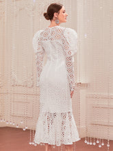 Load image into Gallery viewer, Gigot Sleeve Mermaid Hem Guipure Lace Dress Without Belt
