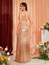 Load image into Gallery viewer, Backless Sequin Prom Dress
