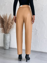 Load image into Gallery viewer, Fold Pleated Slant Pocket Pants
