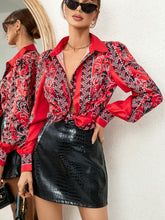 Load image into Gallery viewer, Floral Print Button Front Shirt
