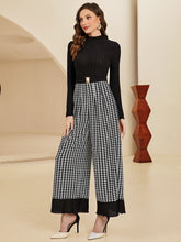 Load image into Gallery viewer, Houndstooth Print Wide Leg Jumpsuit With Belt
