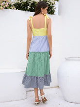Load image into Gallery viewer, Plaid Print Tie Shoulder Ruffle Hem Cami Dress
