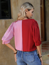 Load image into Gallery viewer, Two Tone Puff Sleeve Blouse
