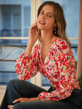 Load image into Gallery viewer, Floral Print Lantern Sleeve Crop Blouse
