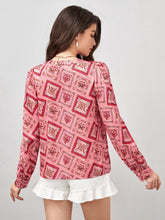 Load image into Gallery viewer, Scarf Print Button Front Shirt
