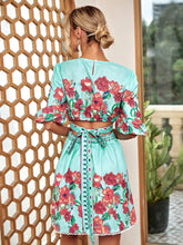 Load image into Gallery viewer, Floral Print Cut Out Waist Puff Sleeve Dress
