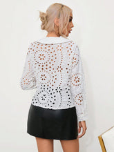 Load image into Gallery viewer, Solid Eyelet Embroidery Peter Pan Collar Blouse
